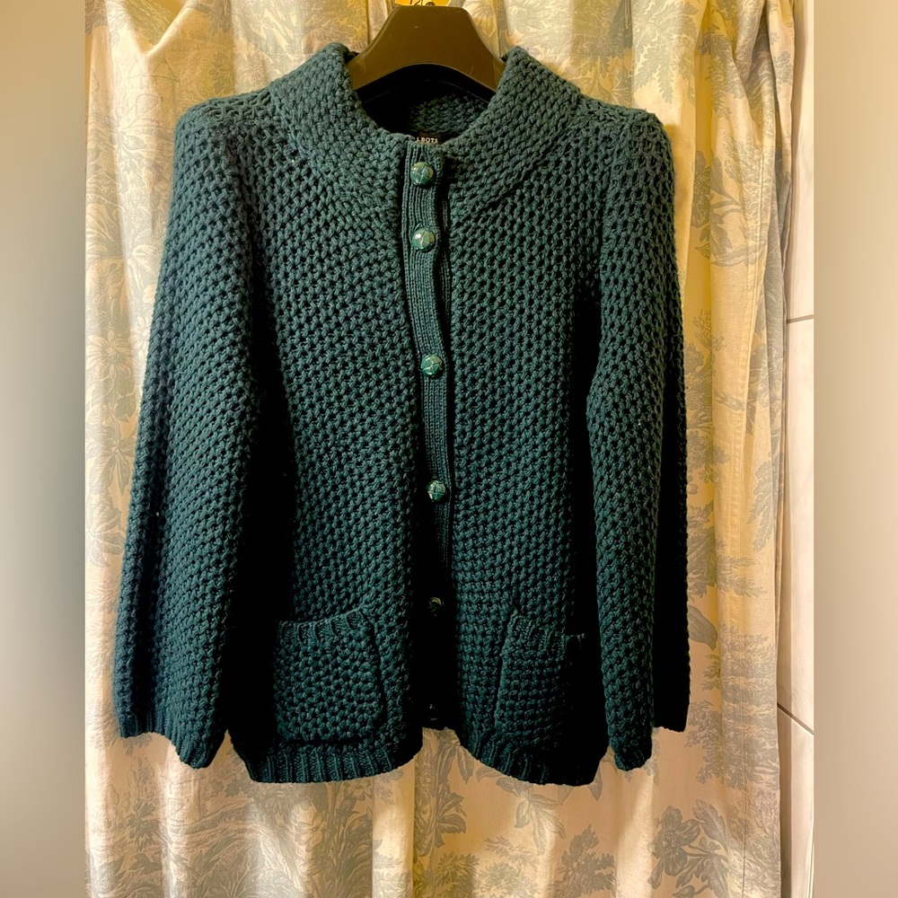Talbots emerald green sweater Size SP. NWT